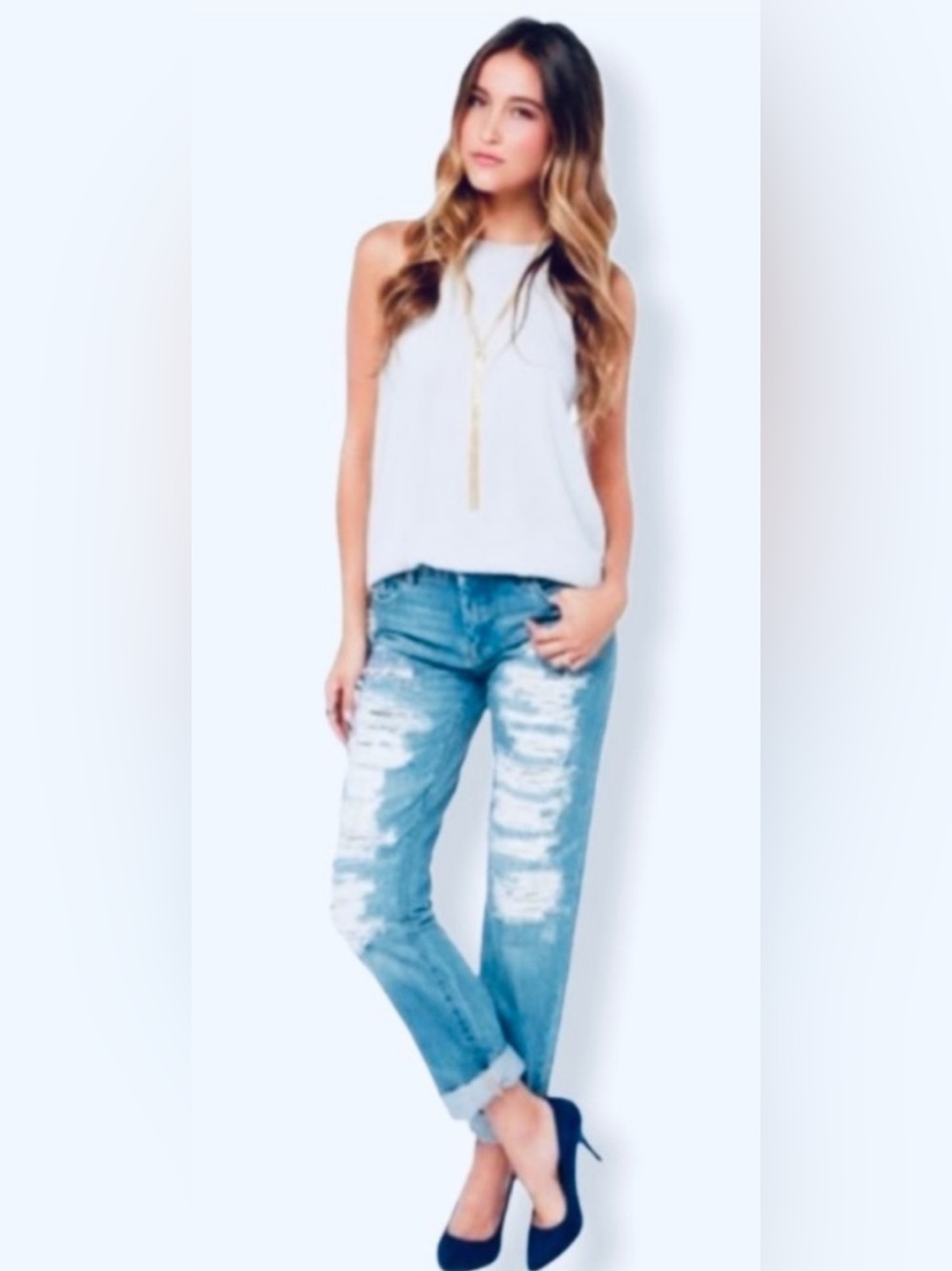 👖 EUC Blank NYC Galaxy Distressed Boyfriend Designer Jeans Size 24 Inseam 30